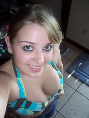 Pictures of hawt and busty camwhoring chicks
