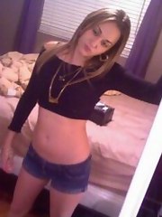Picture collection of sexy hottie girls selfshooting